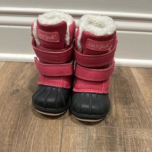 Cat and Jack toddler winter boots. Toddler size 5